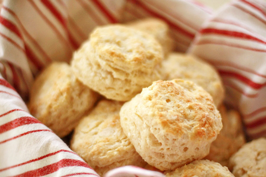 TK-Blog-Easy-Flaky-Buttery-Biscuits-15.jpg